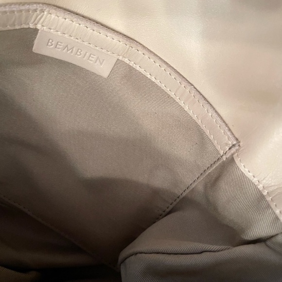 Bembien Emilia round tote - Picture 13 of 16